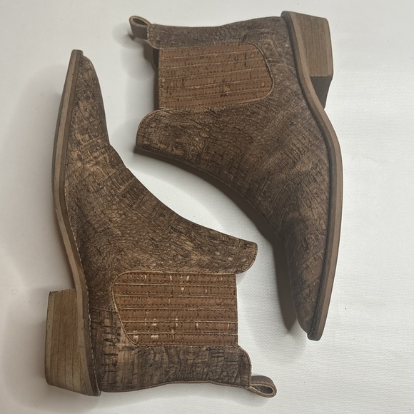 Queork Cork Women's Chelsea Boots - EU 37 US 6.5 - Picture 2 of 9